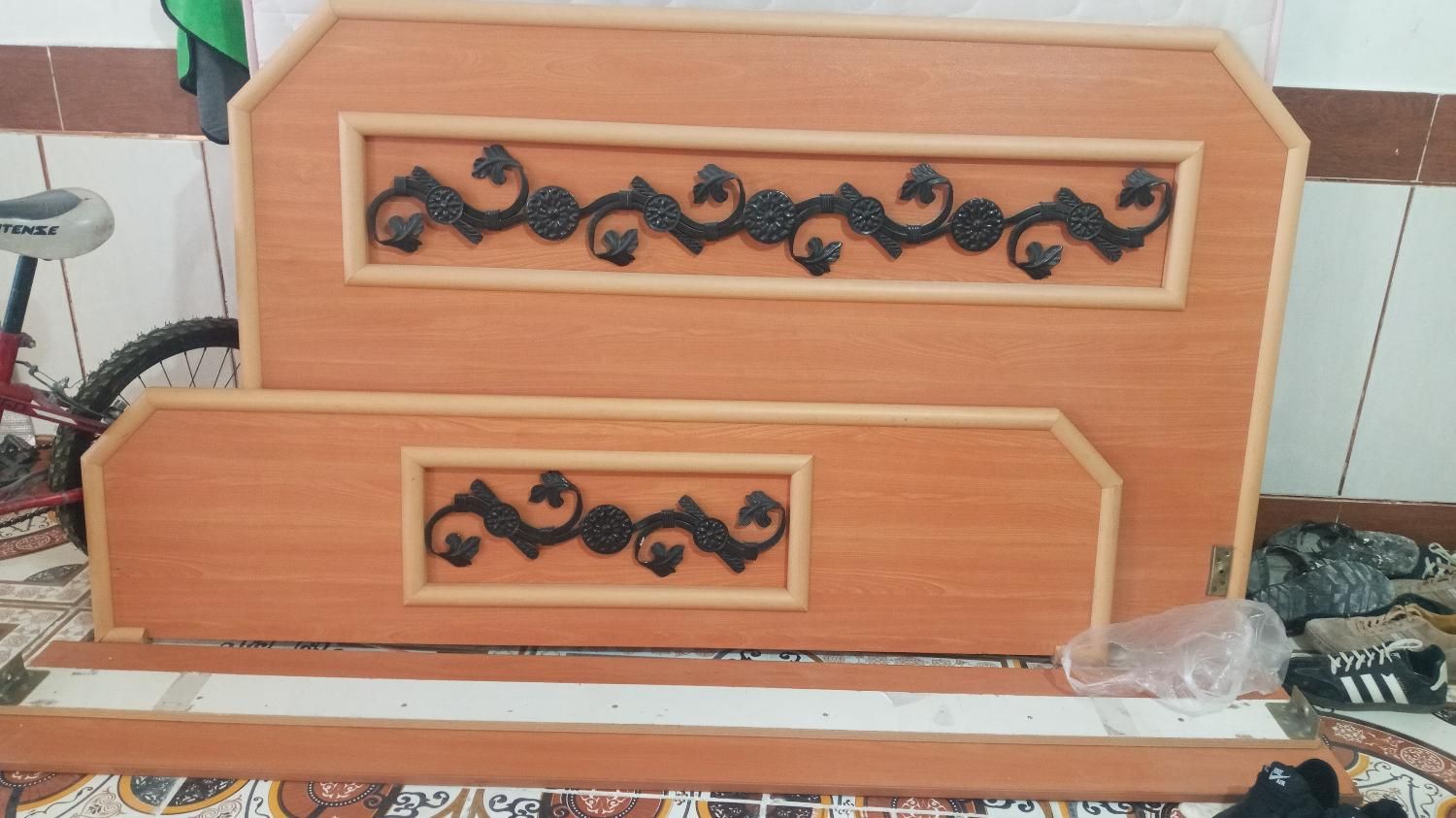 تخت وخوش خواب وروتختی|لباس|فیروزآباد (فارس), |دیوار