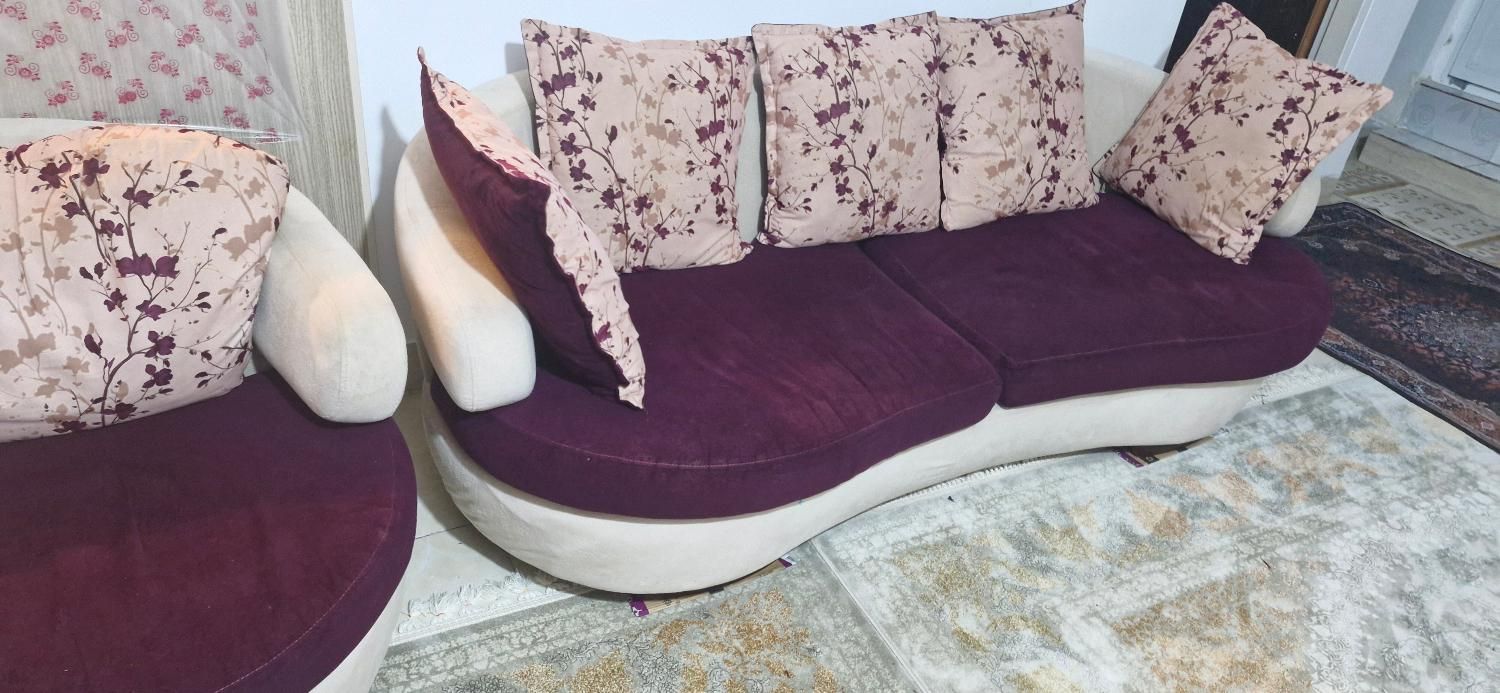 مبل راحتی در حد نو|مبلمان خانگی و میز عسلی|بوشهر, |دیوار