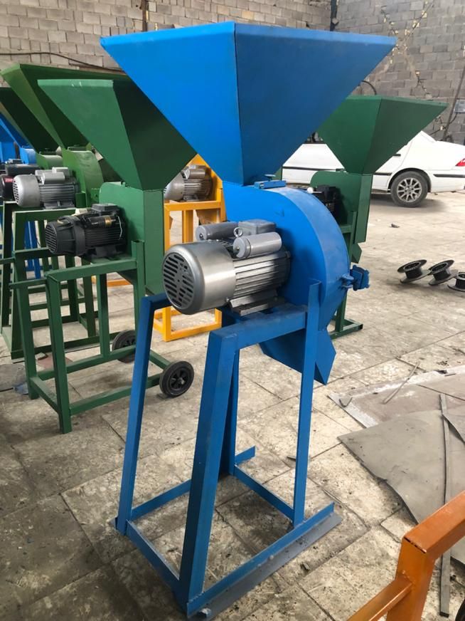 اسیاب مرغداری با موتور ۳ اسب|ماشینآلات صنعتی|بهار, |دیوار