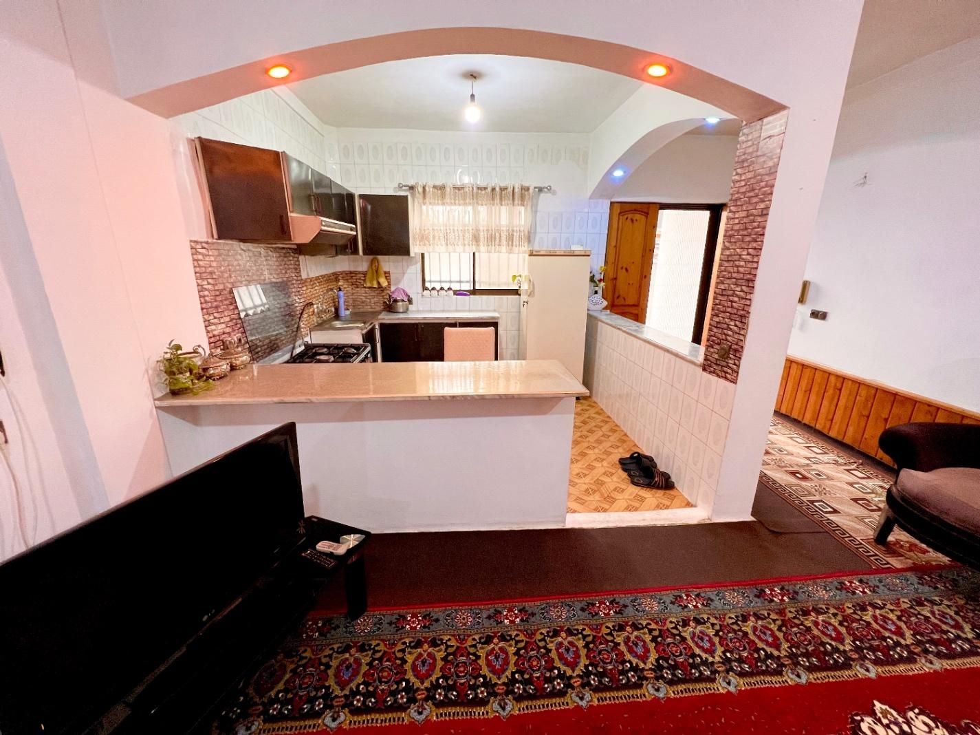 سویت یک خوابه دربست با پارکینگ|اجارهٔ کوتاه‌مدت آپارتمان و سوئیت|نور, |دیوار