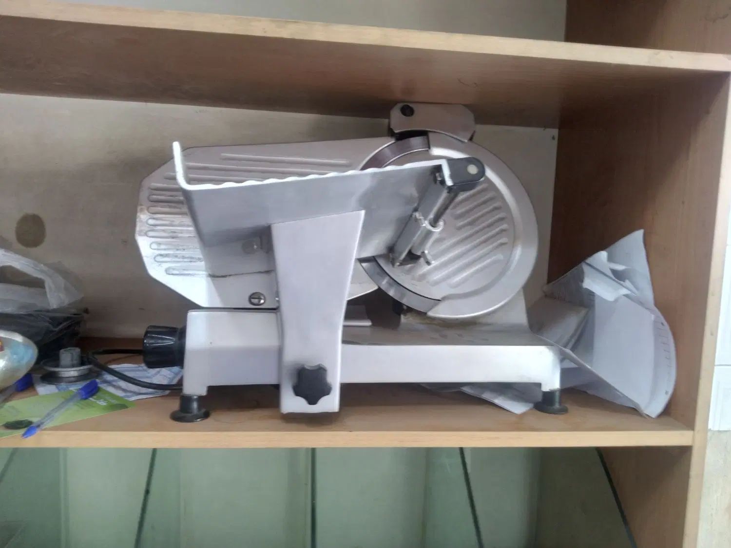 فروش قفسه مستحکم مخصوص زدن سقف برای بالکن وکالبسبر|فروشگاه و مغازه|کرج, دهقان ویلا|دیوار