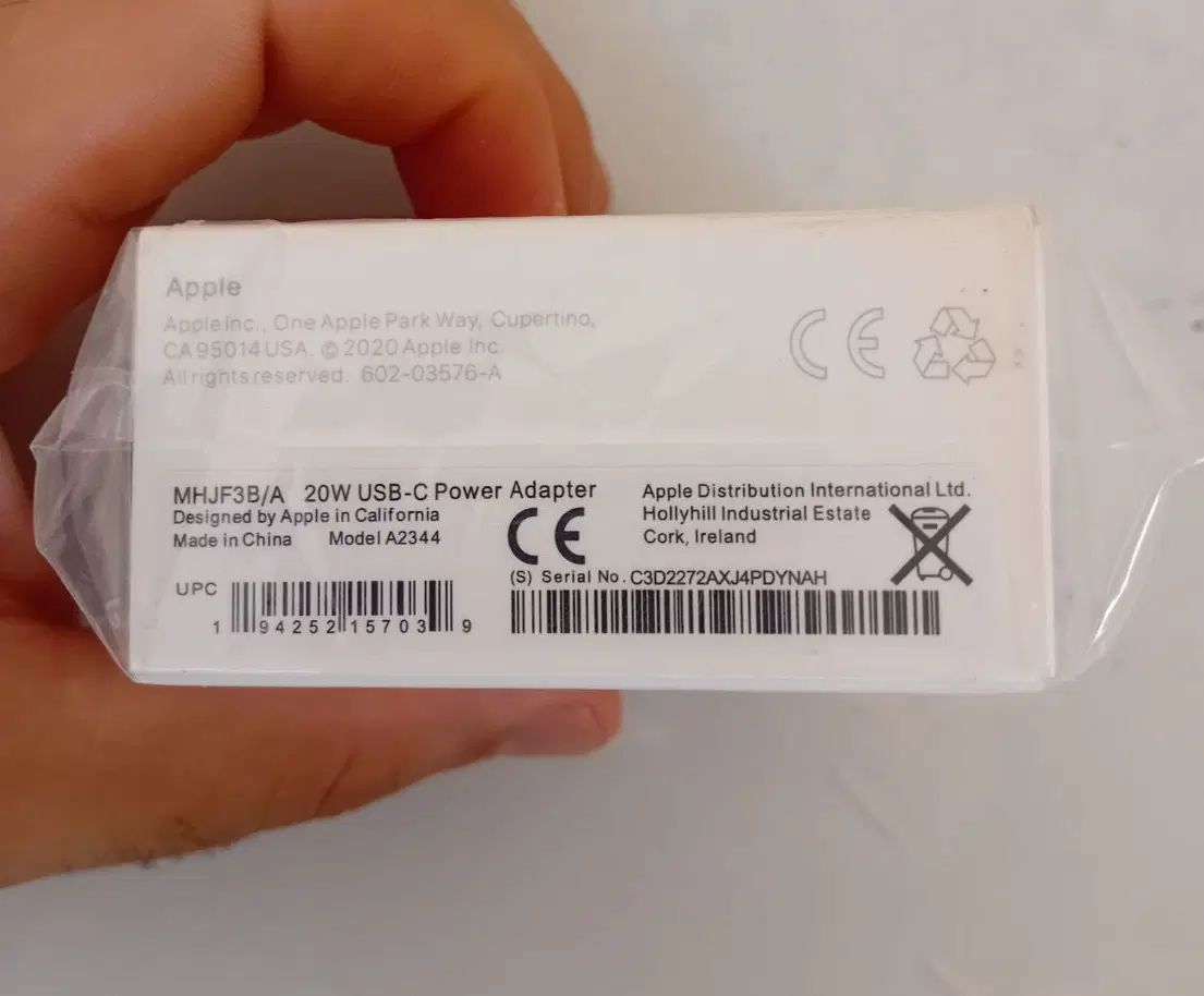 آداپتور 20w شارژر ۲۰ وات اپل آیفون اورجینال اصلی|لوازم جانبی موبایل و تبلت|مشهد, امام رضا (ع)|دیوار