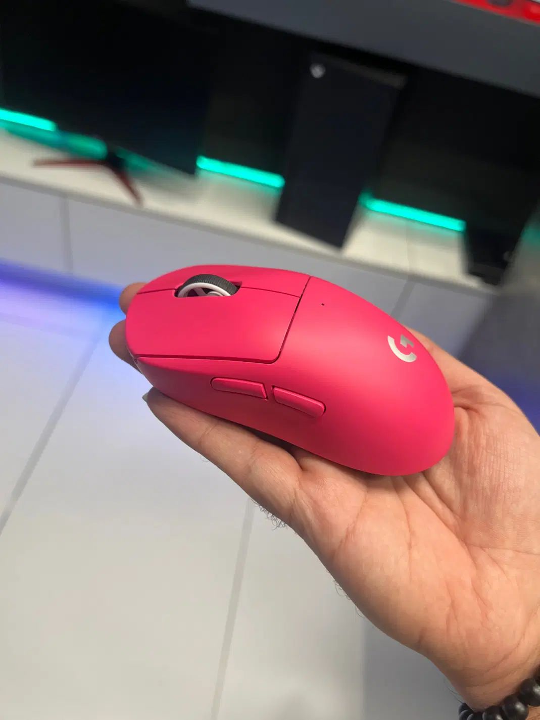 موس سوپرلایت ۲ صورتی ماوس mouse logitech|قطعات و لوازم جانبی رایانه|تهران, ونک|دیوار
