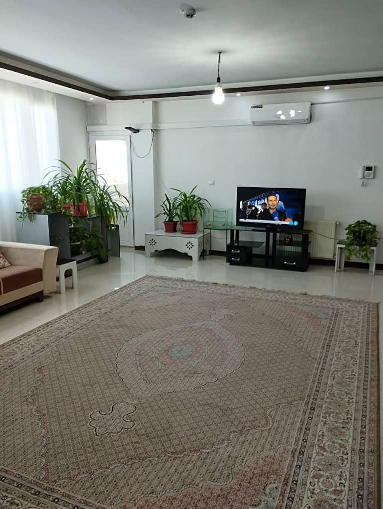 اجاره آپارتمان مبله ۲ خواب وسوییت والفجر|اجارهٔ کوتاهمدت آپارتمان و سوئیت|شیراز, شهرک والفجر|دیوار