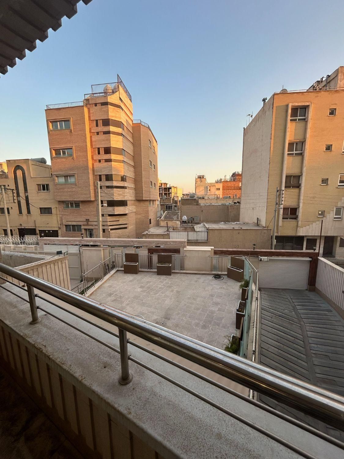 فروش آپارتمان ۱۵۵ متری۳خوابه صفرهشت بهشت غربی|فروش آپارتمان|اصفهان, ملک|دیوار