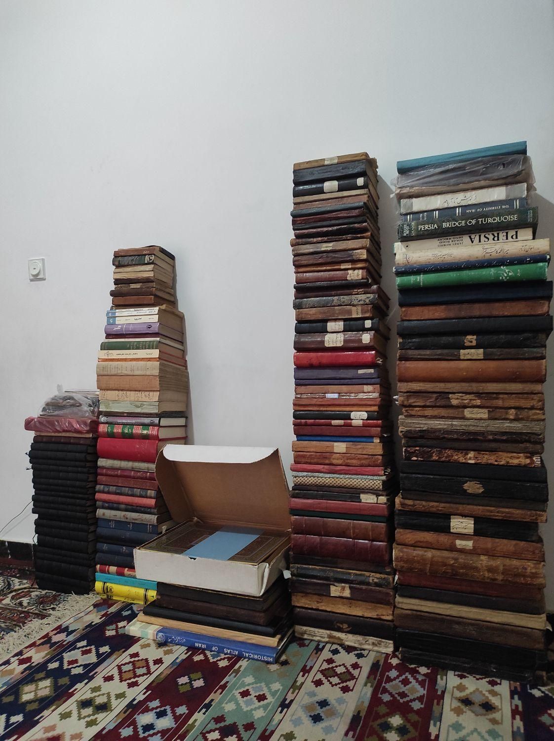 150عدد کتاب قدیمی|کتاب و مجله تاریخی|تهران, جمهوری|دیوار