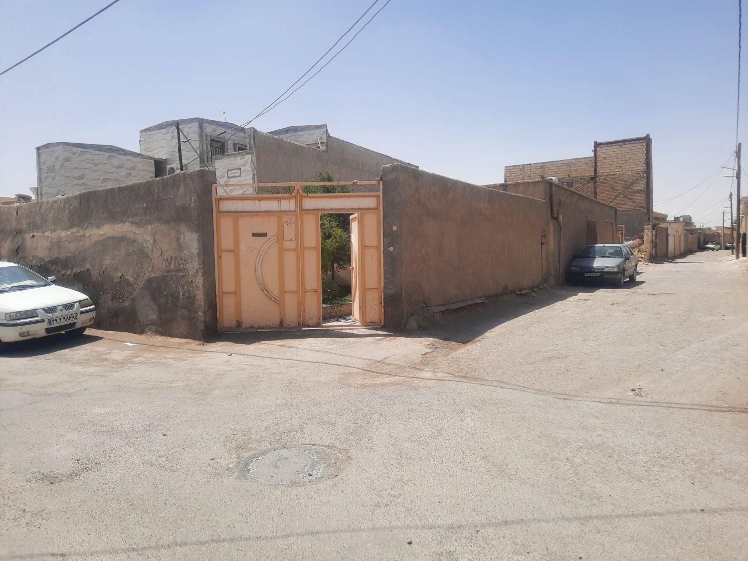 ویلایی ۳۰۶ متر چهارراه زهک،سر ۲ نبش|فروش خانه و ویلا|زابل, |دیوار