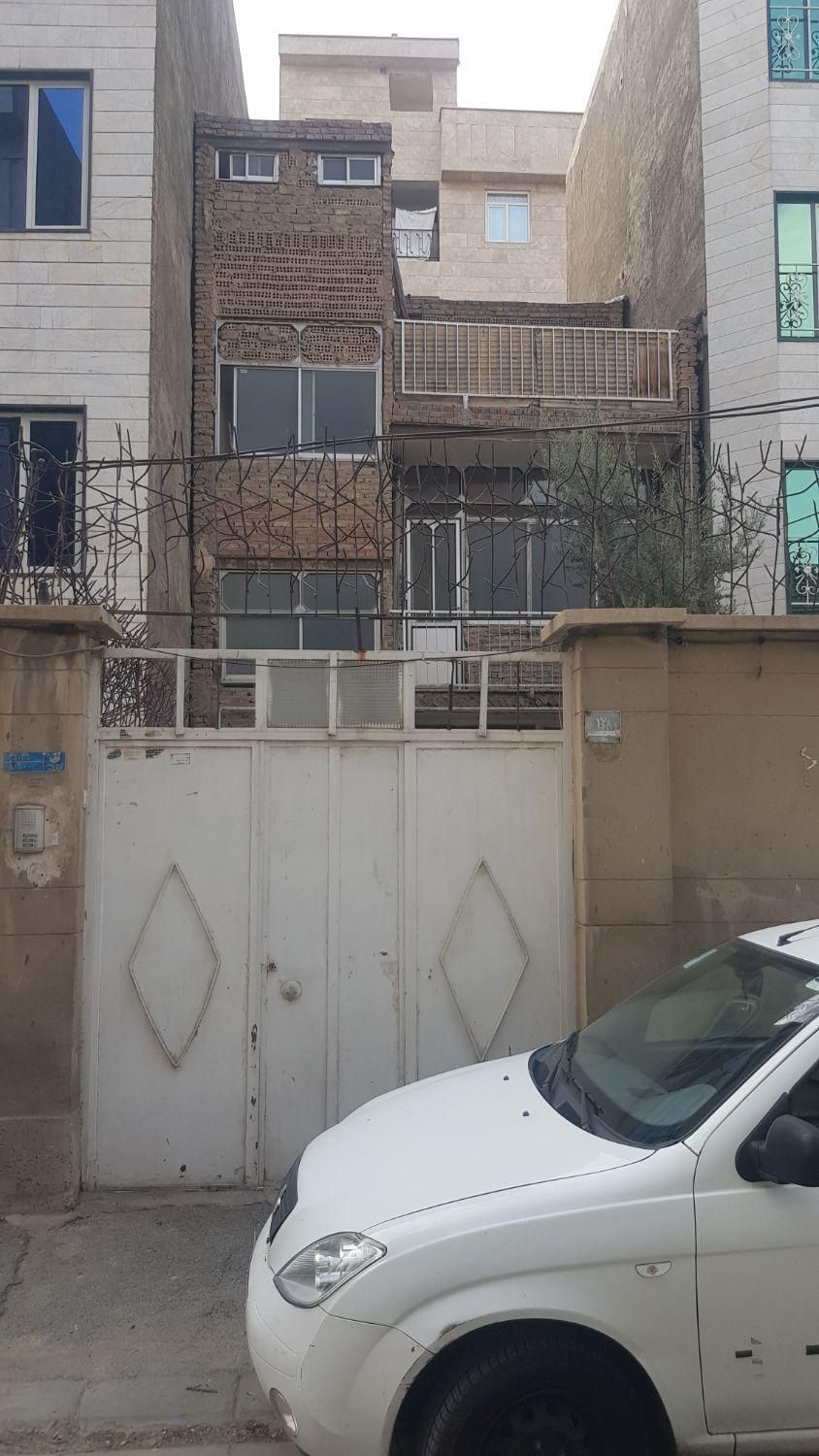 خانه کلنگی|فروش زمین و ملک کلنگی|تهران, صاحب الزمان|دیوار