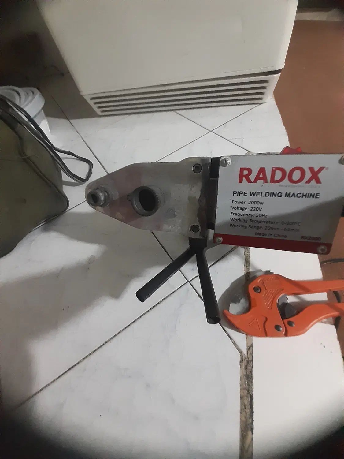 اتو لوکشی  RADoX|ابزارآلات|کرج, کوی کارمندان جنوبی|دیوار