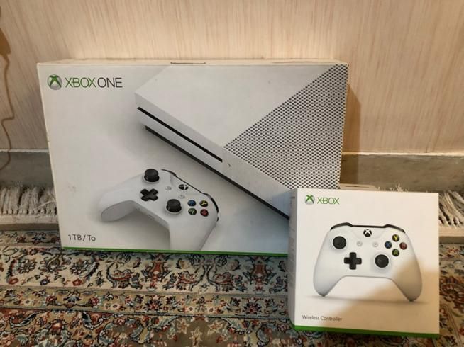 Xbox one s 1t دو دسته درحد اکبند|کنسول، بازی ویدئویی و آنلاین|تهران, استاد معین|دیوار