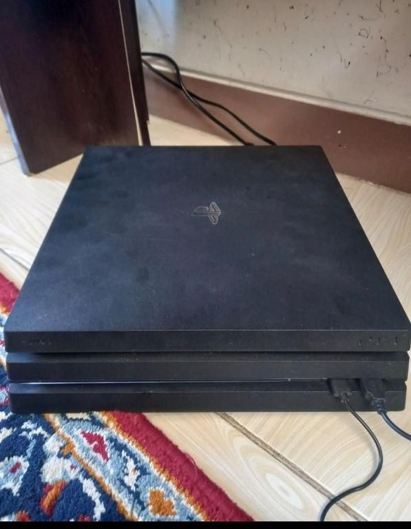 PS4 Pro Z2 online/Offline|کنسول، بازی ویدئویی و آنلاین|اصفهان, امامزاده اسماعیل|دیوار