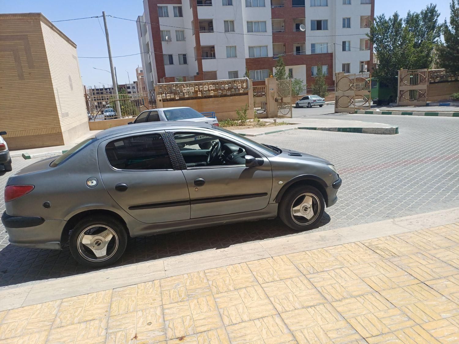 پژو 206 SD V20، مدل ۱۳۸۸|خودرو سواری و وانت|فولادشهر, فولادشهر|دیوار