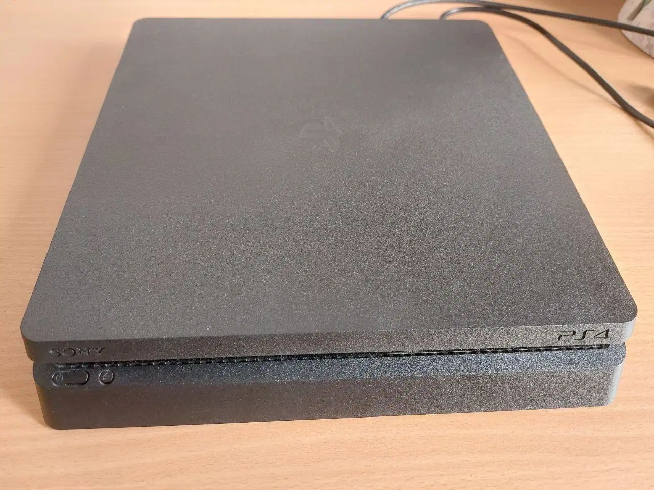 Ps4 slim 1tra  فروش|کنسول، بازی ویدئویی و آنلاین|تهران, بهجت‌آباد|دیوار