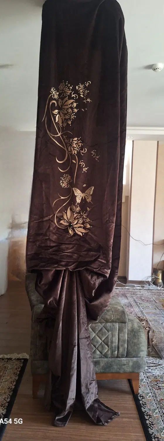 پرده پنلی مخمل نگین دار (جفتی).تخفیف پای معامله|پرده، رانر، رومیزی|اصفهان, تیران|دیوار