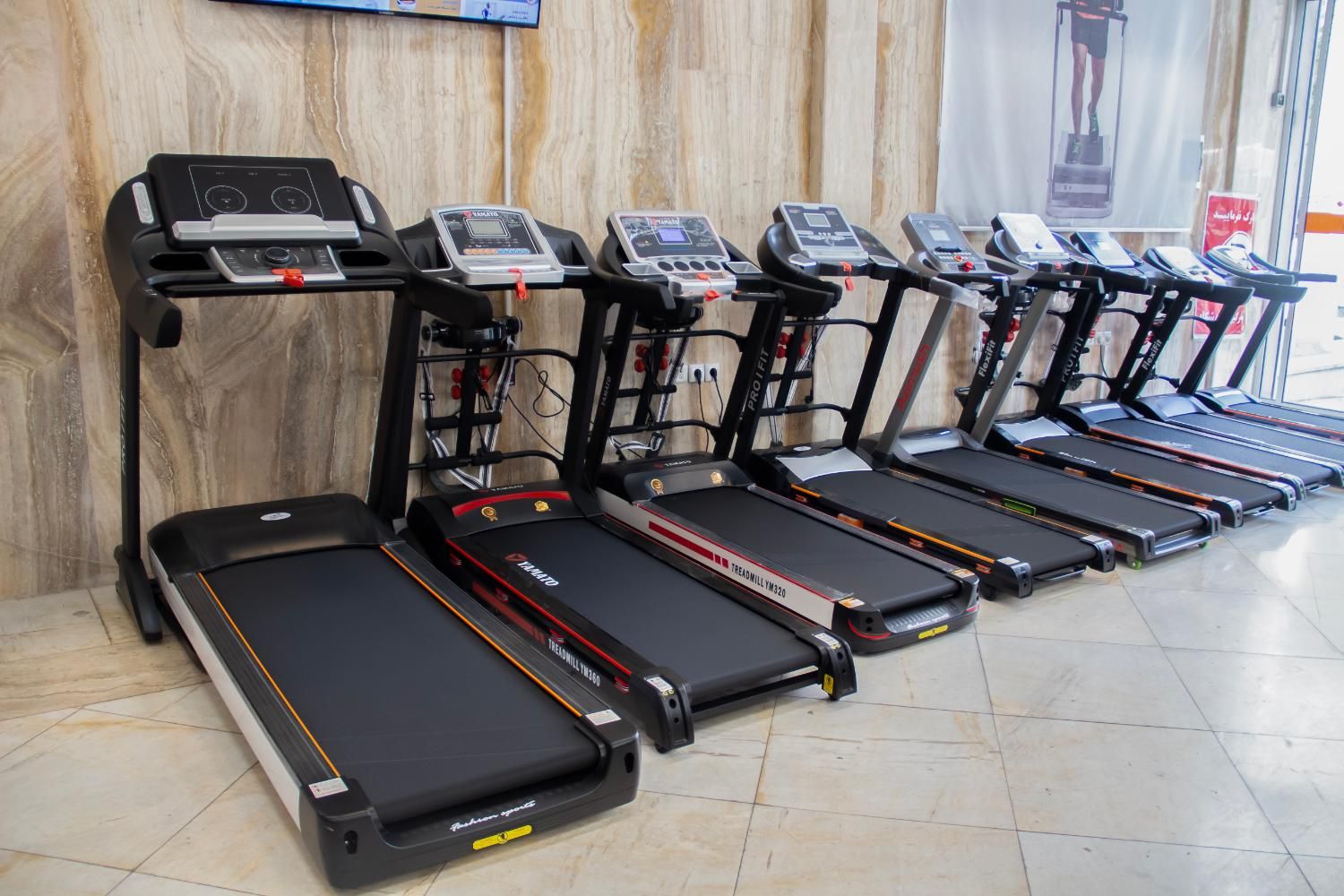 تردمیل باشگاهی توربوفیت TURBOFIT tf1000|تجهیزات ورزشی|تهران, ولنجک|دیوار