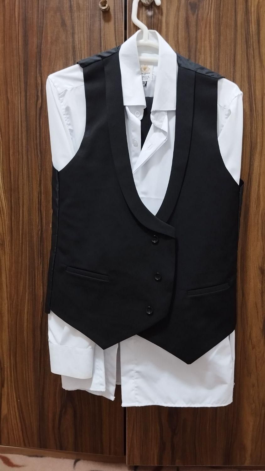 کت و شلوار به همراه جلیقه و پیراهن سفید|لباس|نظرآباد, رسالت|دیوار