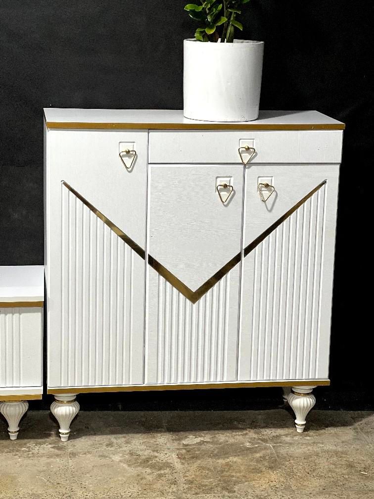 جاکفشی|جاکفشی، کمد، دراور|بروجن, |دیوار