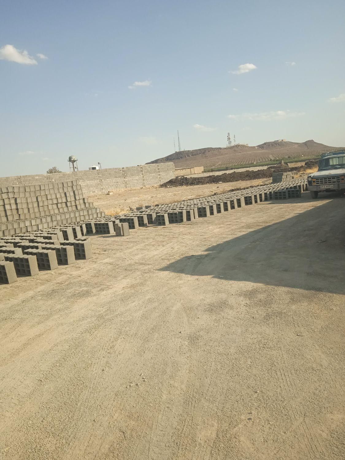 بلوک باغی|مصالح و تجهیزات ساختمان|رباط‌کریم, رباط‌کریم|دیوار