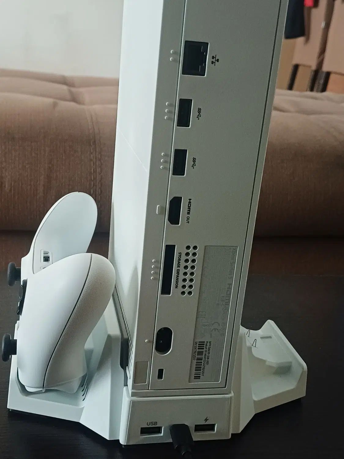 Xbox series s بهمراه فن خنک کننده و دسته اصلی|کنسول، بازی ویدئویی و آنلاین|تهران, آبشار تهران (دریاچه)|دیوار