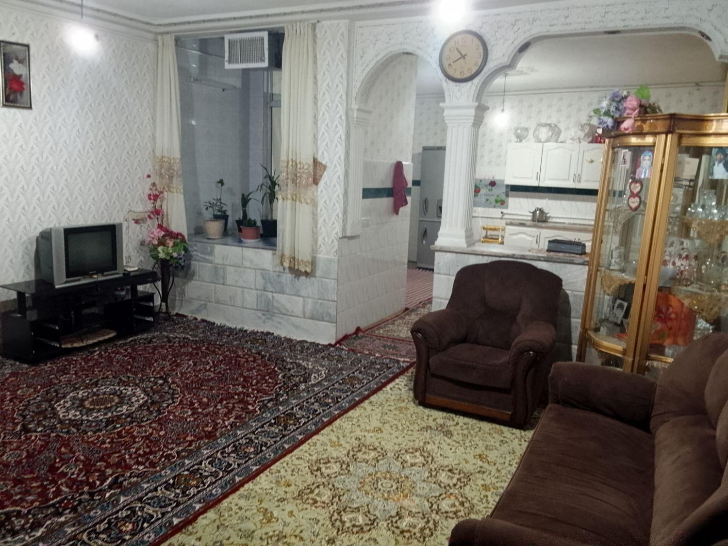 اجاره روزانه خانه ویلایی|اجارهٔ کوتاه‌مدت آپارتمان و سوئیت|آشخانه, |دیوار