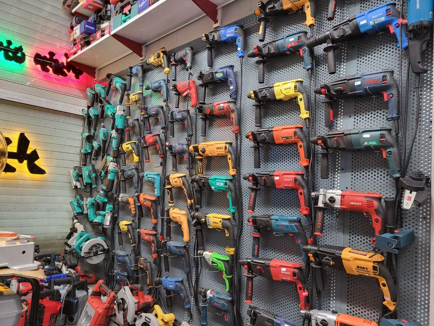 دلر دریل هیلتی بتن کن سه حالته چهارشیار دلرسه کاره|ماشینآلات صنعتی|مشهد, هدایت|دیوار