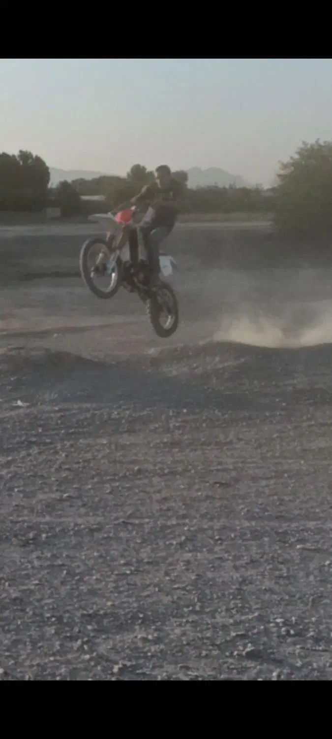 Yz250موتور سالم|موتورسیکلت|اصفهان, بهارستان|دیوار
