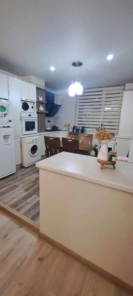 اپارتمان ۹۳ متری / مهرشهر بلوار ارم / خ بوستان|فروش آپارتمان|کرج, گلستان|دیوار