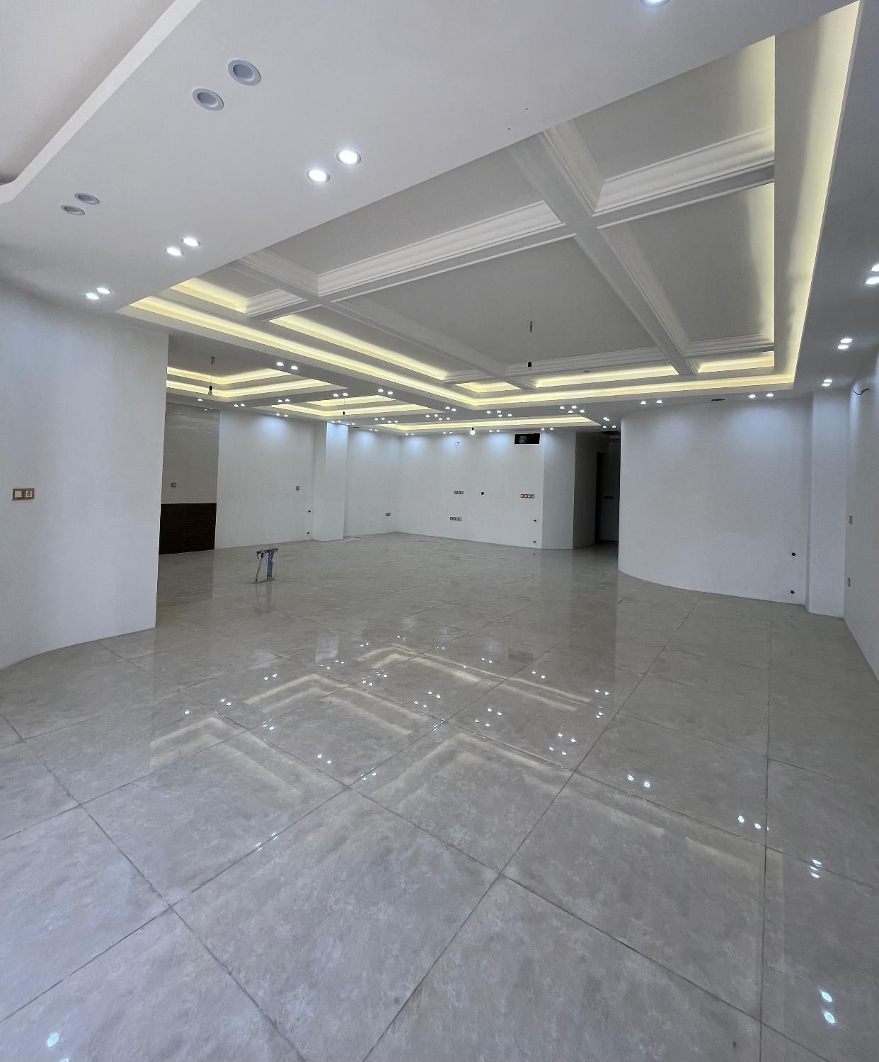 دانشگاه /آپارتمان نوساز/ بهترین لوکیشن|فروش آپارتمان|قزوین, |دیوار