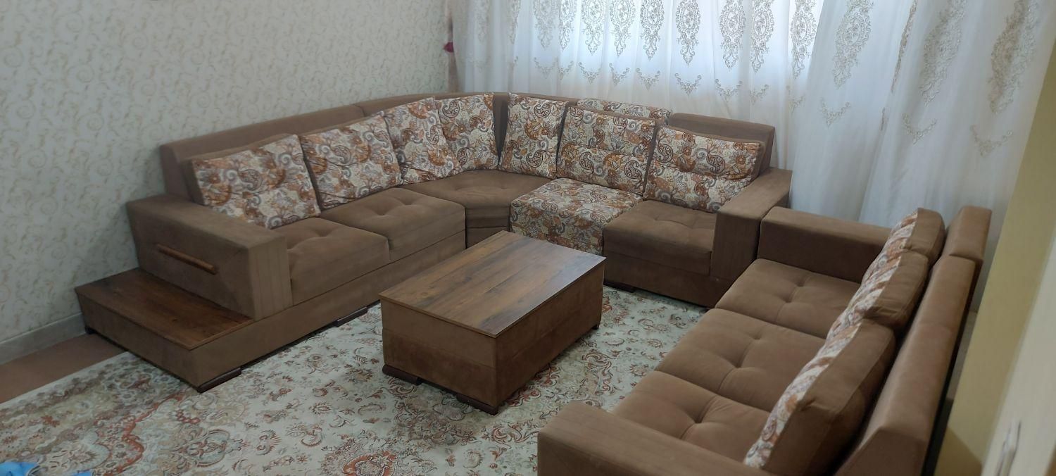 مبل راحتی ۸ نفره زیبا و راحت با قابلیت تغییر چینش|مبلمان خانگی و میز عسلی|تهران, حکیمیه|دیوار