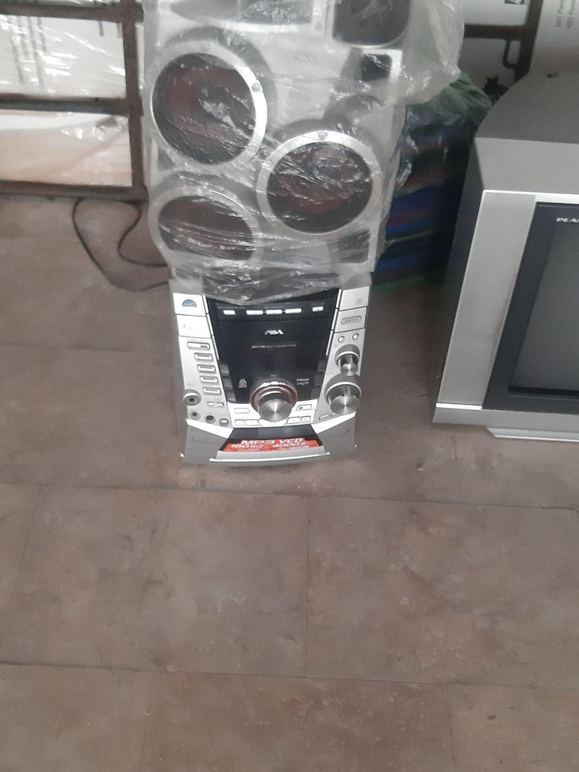 سلام فروش ظبط تلویزیون|تلویزیون و پروژکتور|شیراز, پانصد دستگاه ارتش|دیوار