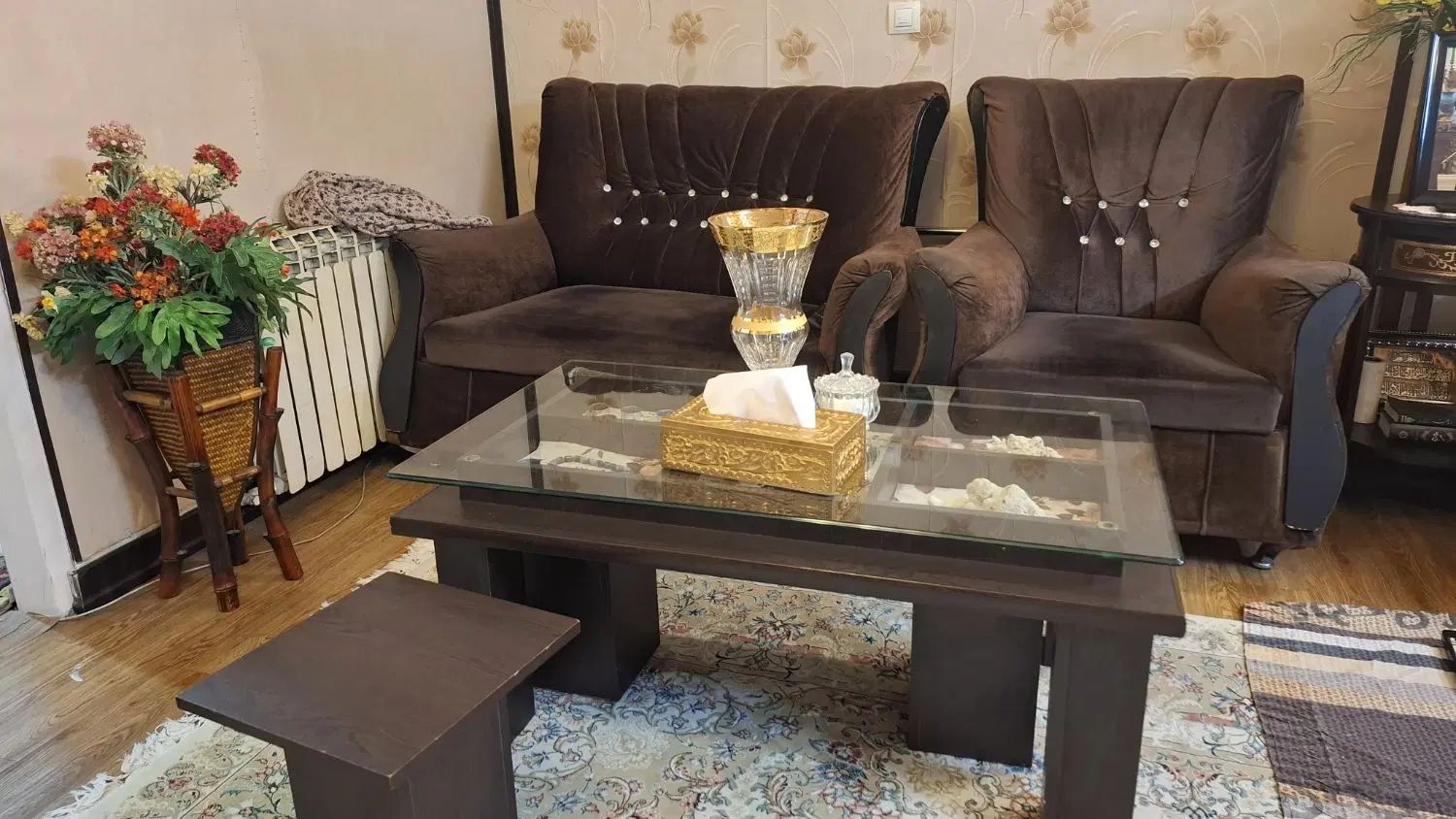 مبل ۸ نفره سالم|مبلمان خانگی و میز عسلی|تهران, المهدی|دیوار