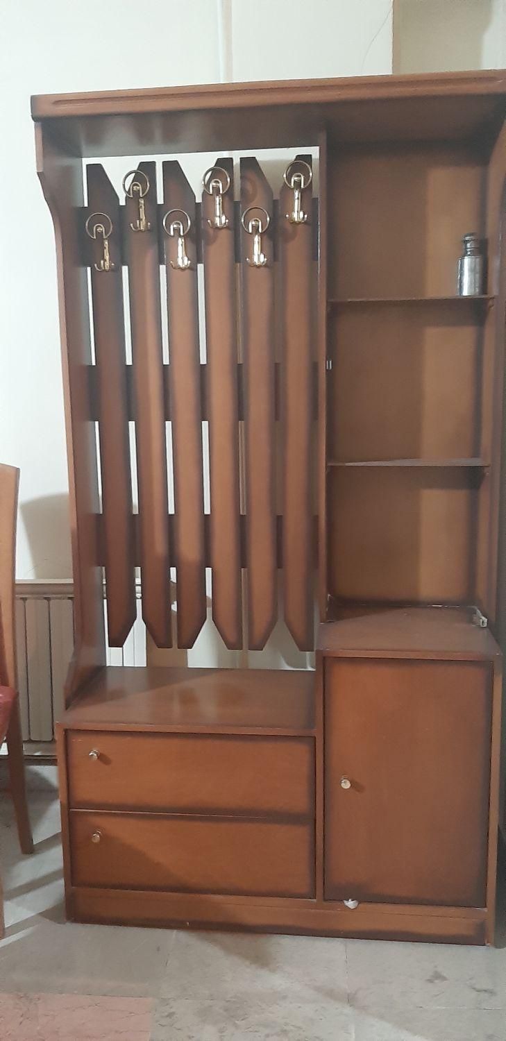 بوفه، کتابخانه، جاکفشی، مبل چوبی|بوفه، ویترین، کنسول|تهران, جوانمردان (اندیشه)|دیوار