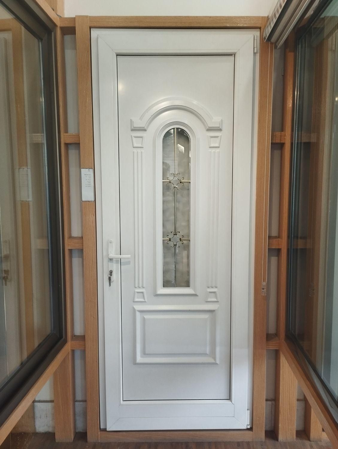 درب و پنجره آلومینیوم و UPVC|مصالح و تجهیزات ساختمان|اصفهان, مولوی|دیوار