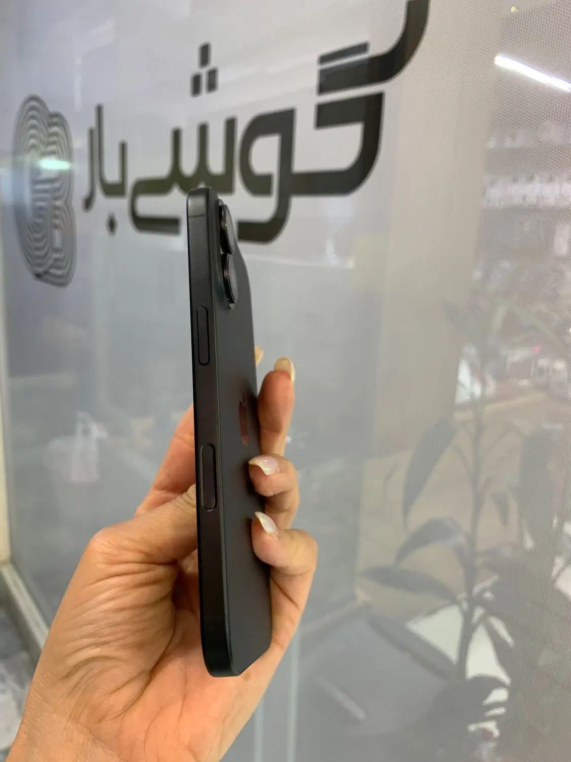 آیفون ۱۶نرمال مشکی با ریجستر باتری ۱۰۰|موبایل|اصفهان, جلفا|دیوار