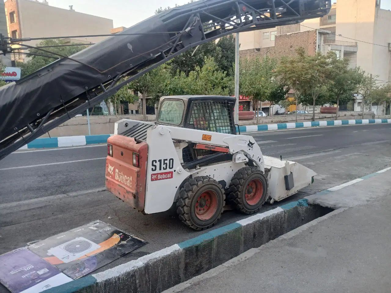 اجاره بابکت 250sو150s همراه (جارو) شیفتی و ماهانه|خدمات حمل و نقل|تهران, افسریه شمالی|دیوار