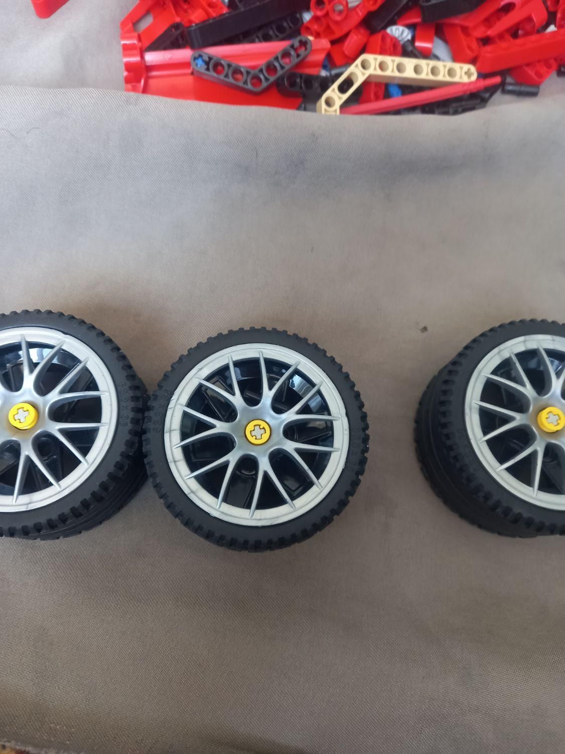 لگو فراری ۳۳۳۳ قطعه|اسباب‌‌بازی|قزوین, |دیوار