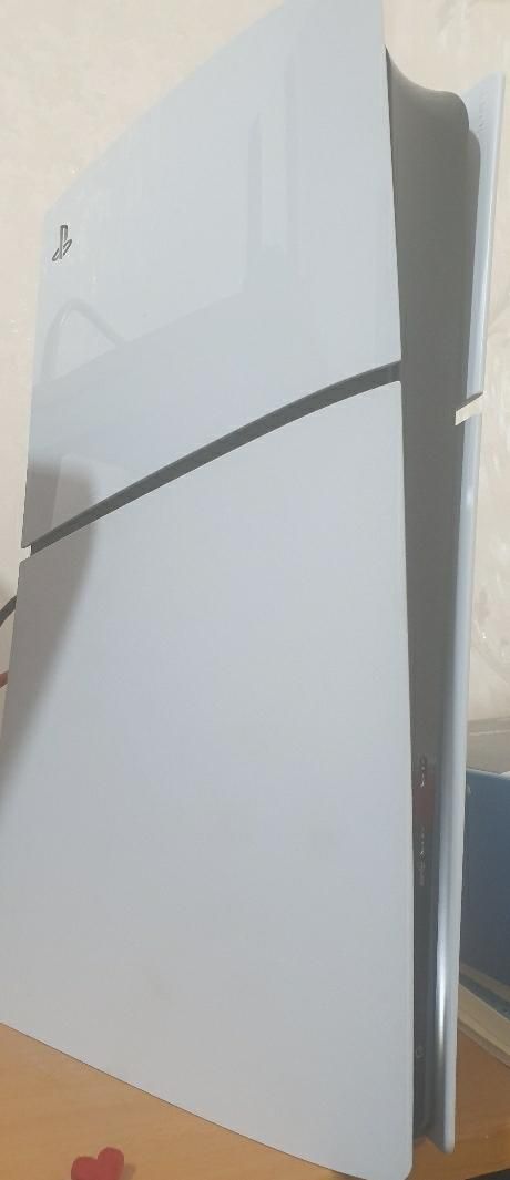 PS5 Slim اروپا به علاوه پلاس۱ساله|کنسول، بازی ویدئویی و آنلاین|اصفهان, خانه اصفهان|دیوار