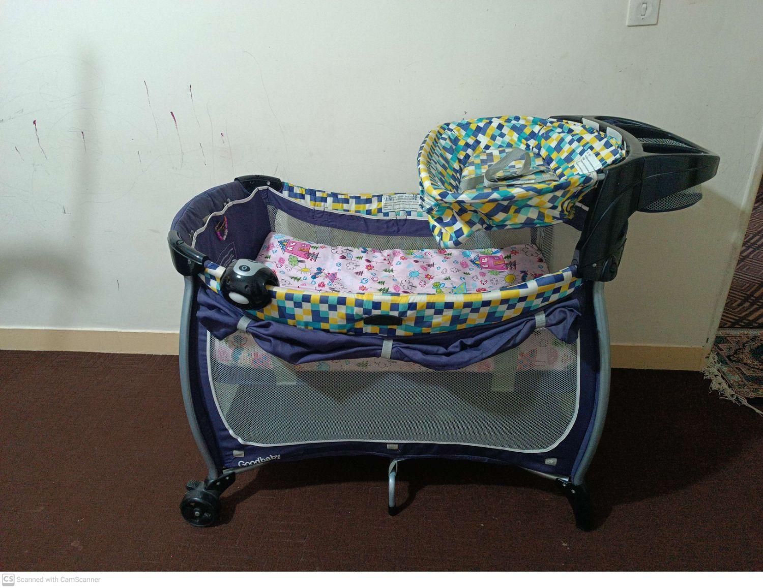 تخت پارک کودک ونوجوان کنارمادرشو Goodbaby تخت کودک|تخت و صندلی بچه|مسجد سلیمان, |دیوار