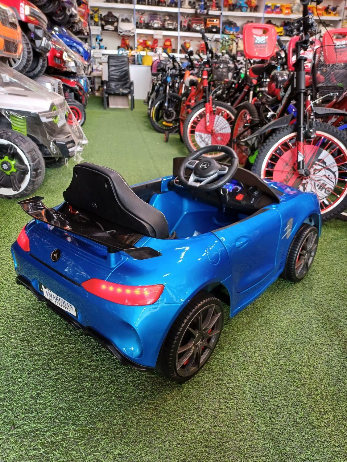 ماشین شارژیBenz چهارموتور سوییچی متالیک|اسباببازی بچه|مشهد, توس (بلوار توس)|دیوار