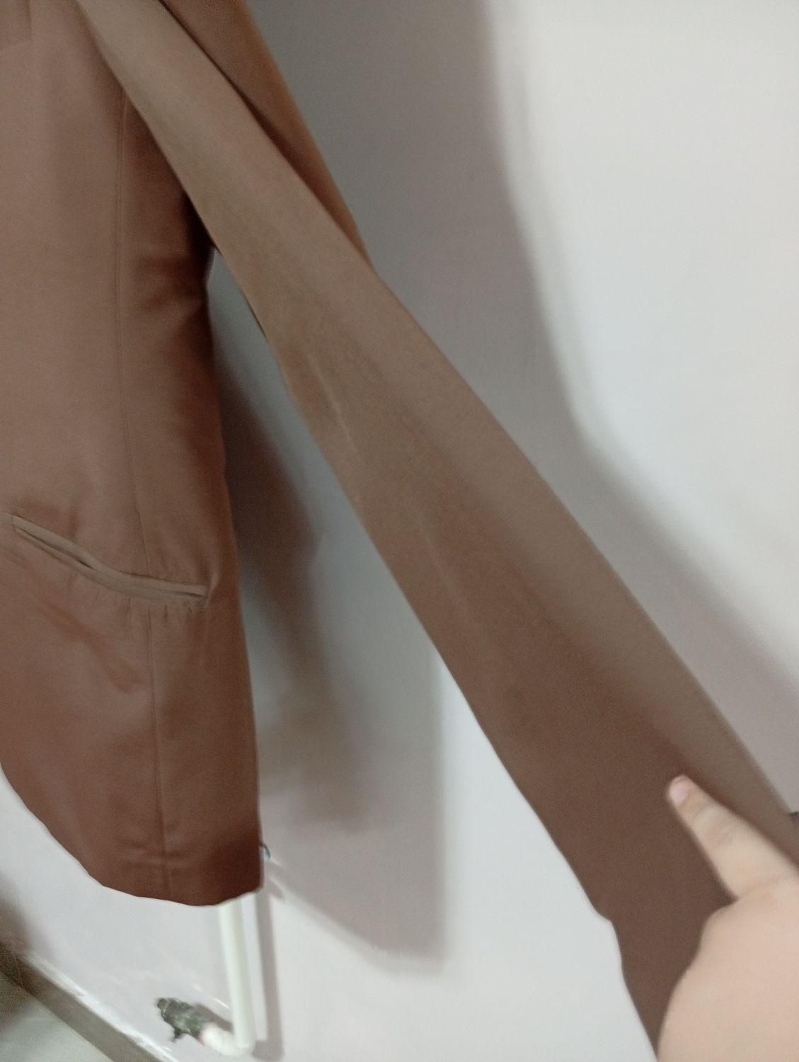 کت و شلوار|لباس|رشت, جانبازان|دیوار