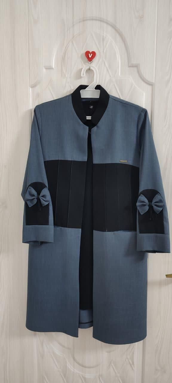 مانتو|لباس|مشهد, مصلی (کارمندان اول)|دیوار