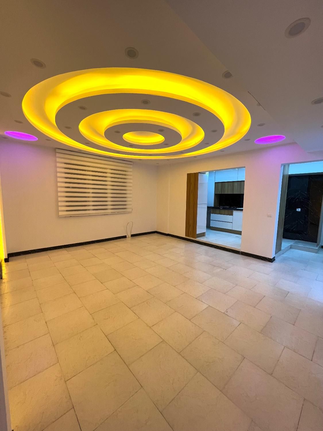 آپارتمان ۹۹ متری بهترین لوکیشن پرند|فروش آپارتمان|پرند, فاز ۶|دیوار