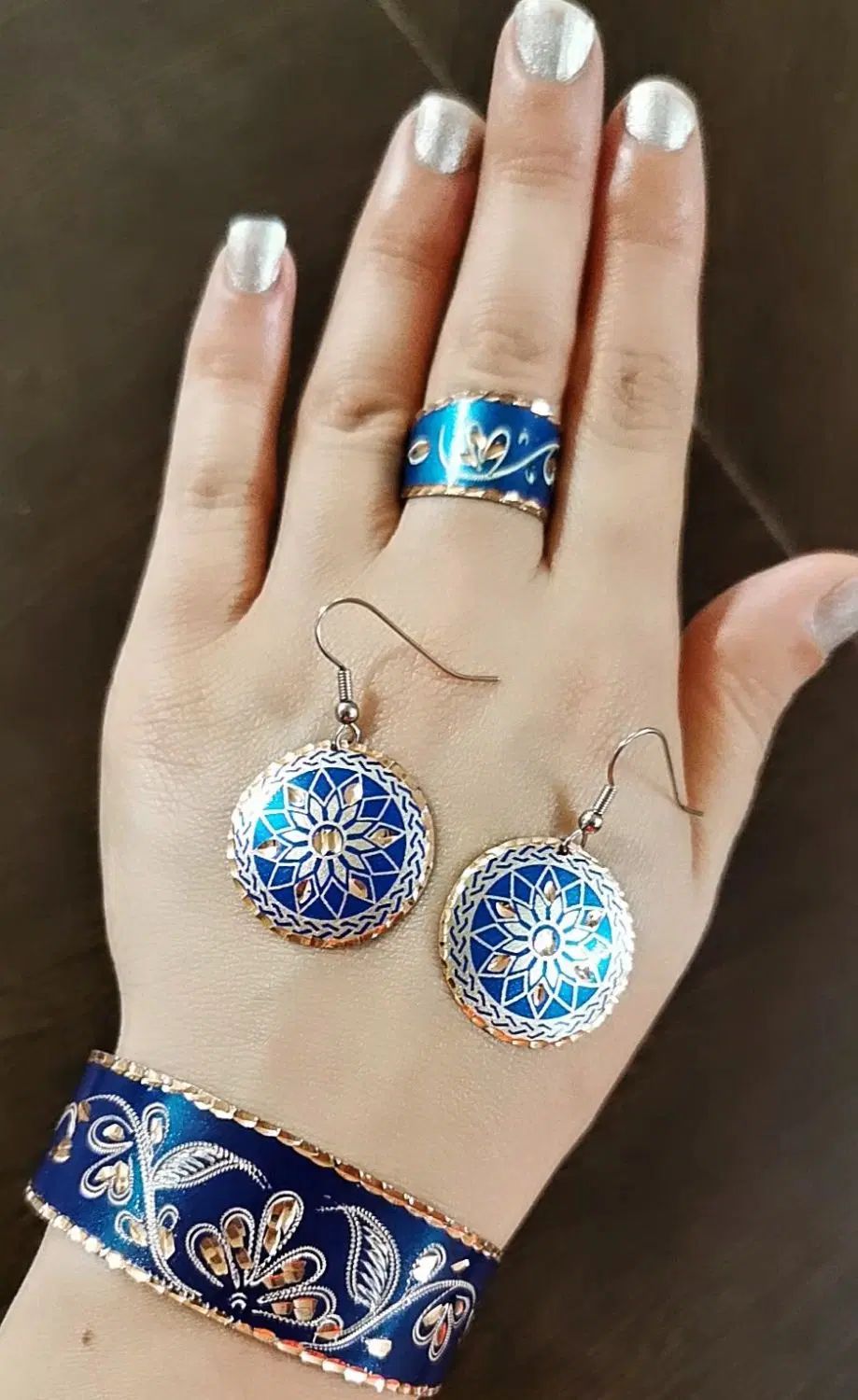 سه ست دستبند مسی طرح سنتی ، کاملا نو و شیک|بدلیجات|اصفهان, کوی امیریه|دیوار