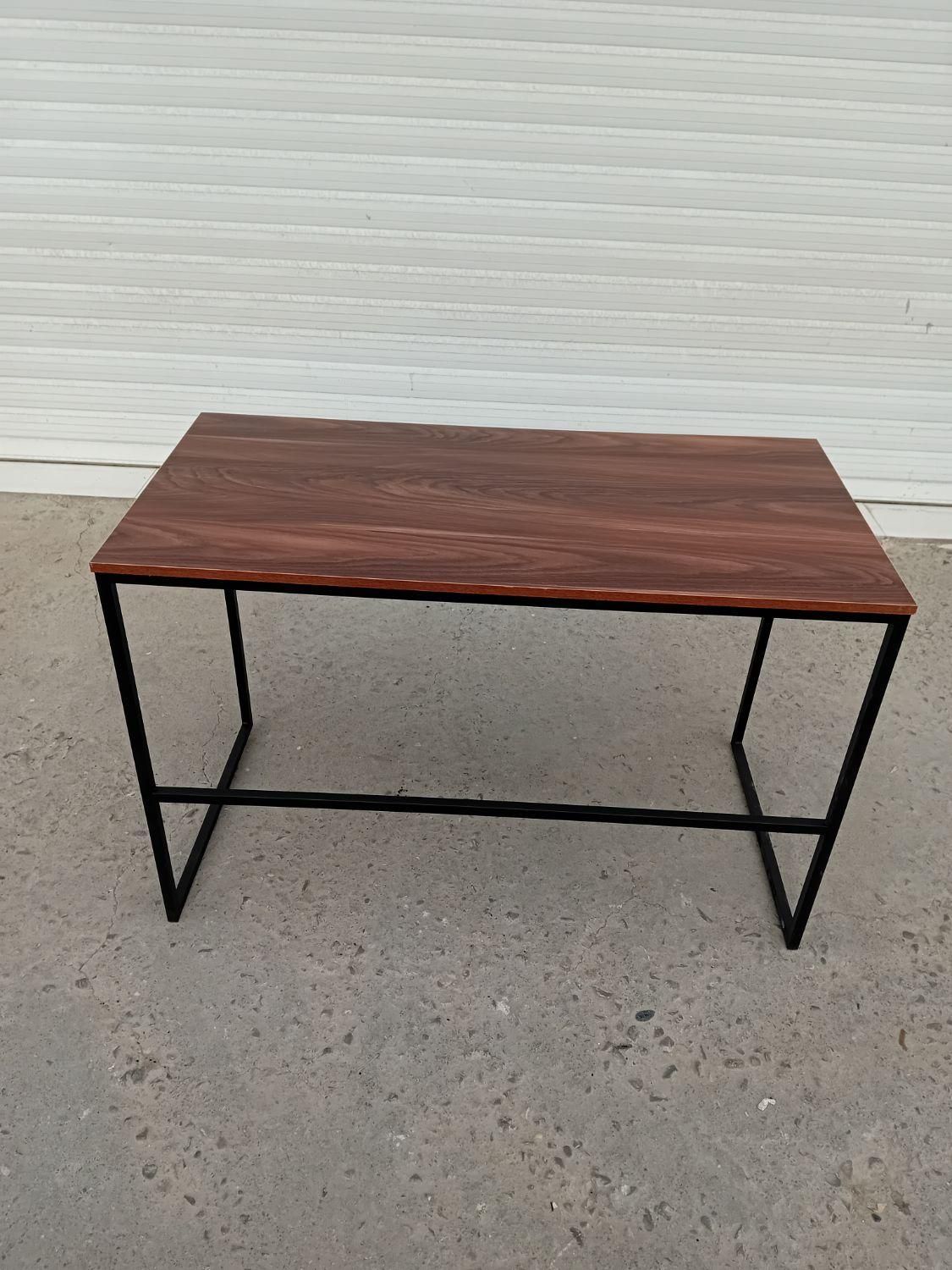 میز تحریر پایه فلزی|میز تحریر و کامپیوتر|قم, محمد آباد|دیوار