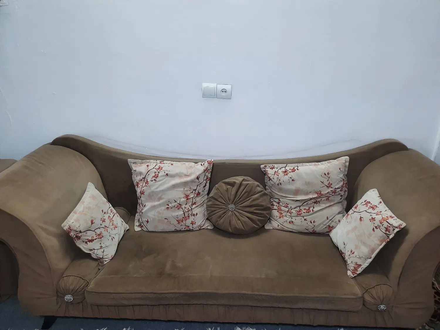 فروش وسایل خونه مبل ۹نفره گاز میز تلویزیون و...|مبلمان خانگی و میز عسلی|کرج, حصارک بالا|دیوار