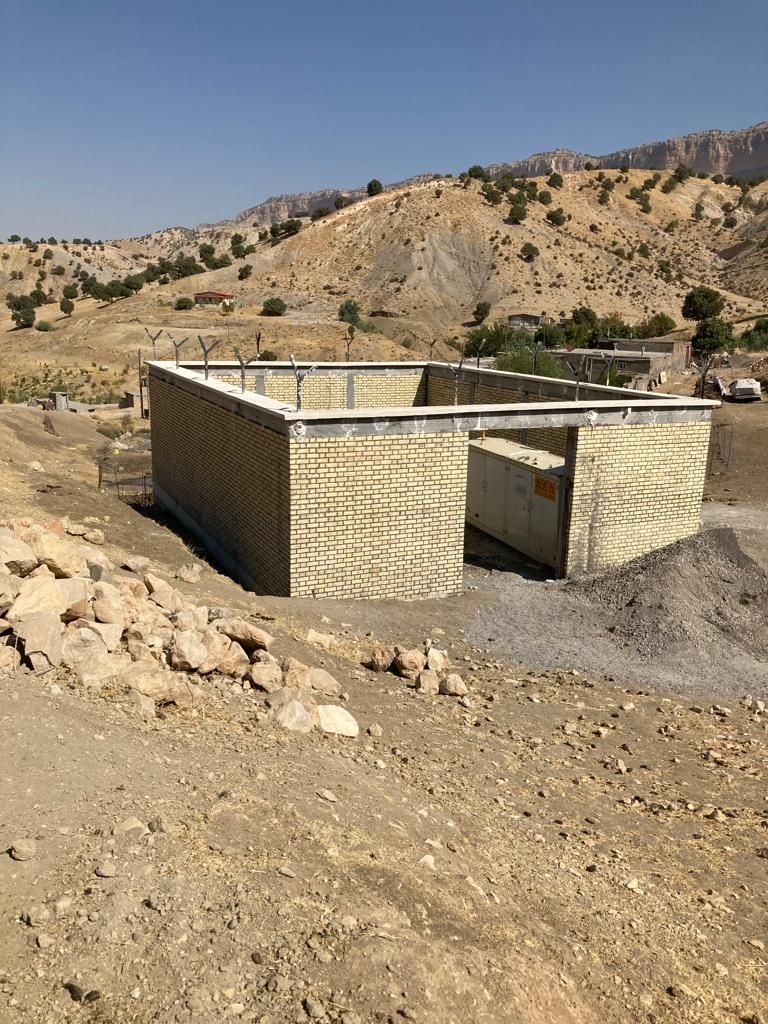 بناسفتکار اجر نماتیغهچنی کاشیکاری سرامیک سیمان کار|خدمات پیشه و مهارت|خرم‌آباد, |دیوار