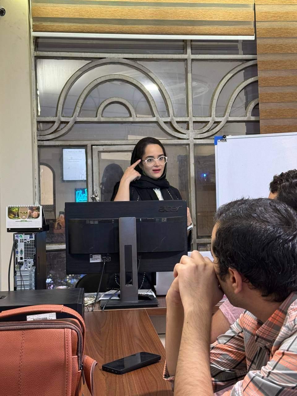 دوره آموزش هوش مصنوعی ، سناریو نویسی ، ساخت ویدئو|خدمات آموزشی|مشهد, دانشجو|دیوار
