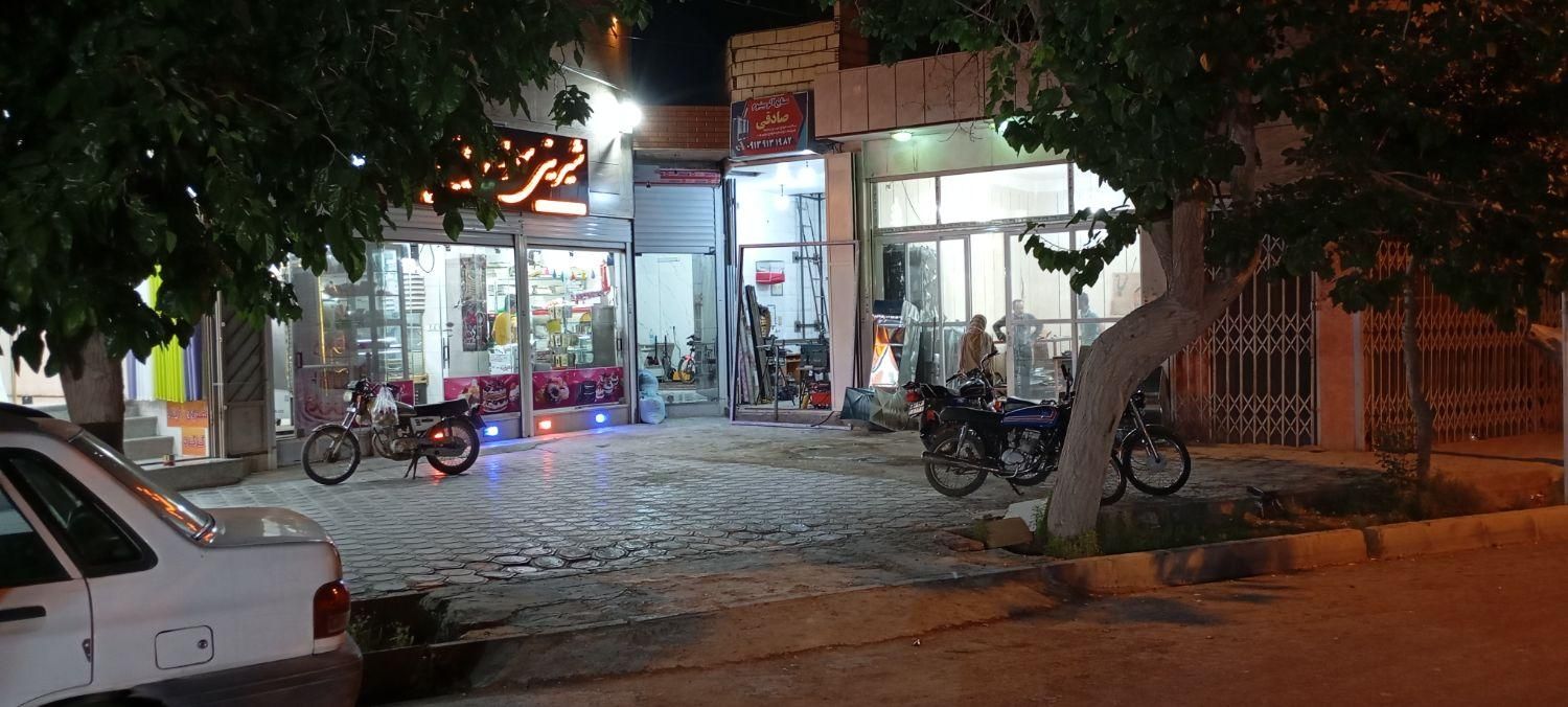 مغازه تجاری سند دار|فروش مغازه و غرفه|اصفهان, منتظرالمهدی|دیوار