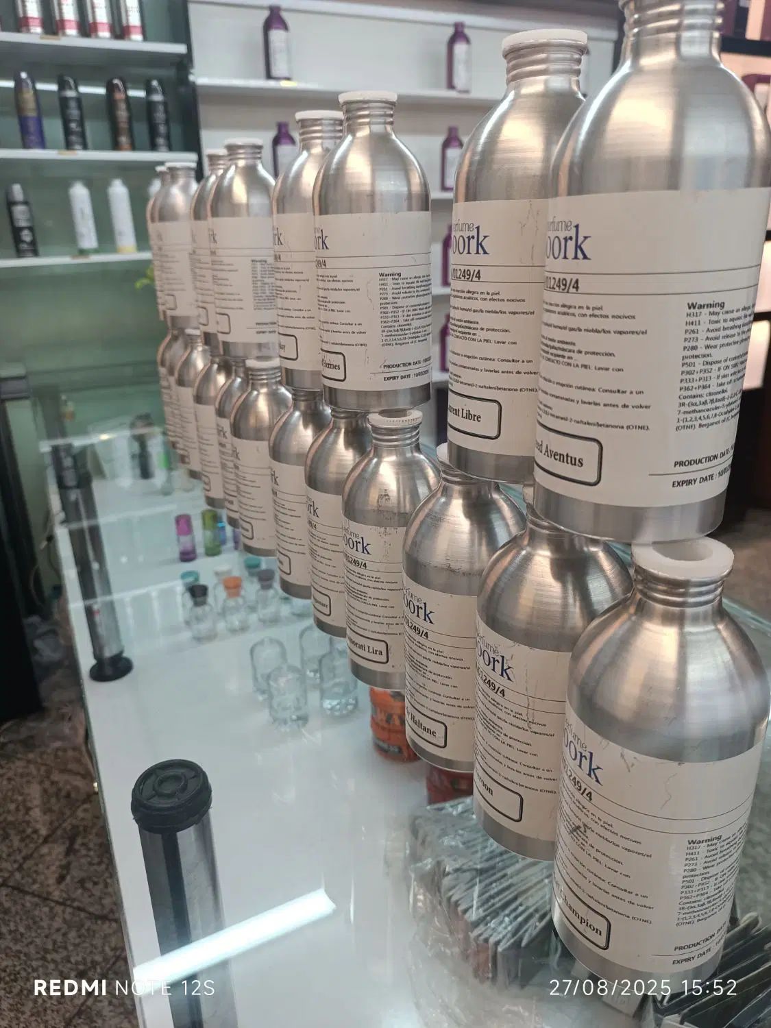 فروش عمده عطر فرانسه|عمده‌فروشی|مشهد, ده دی|دیوار