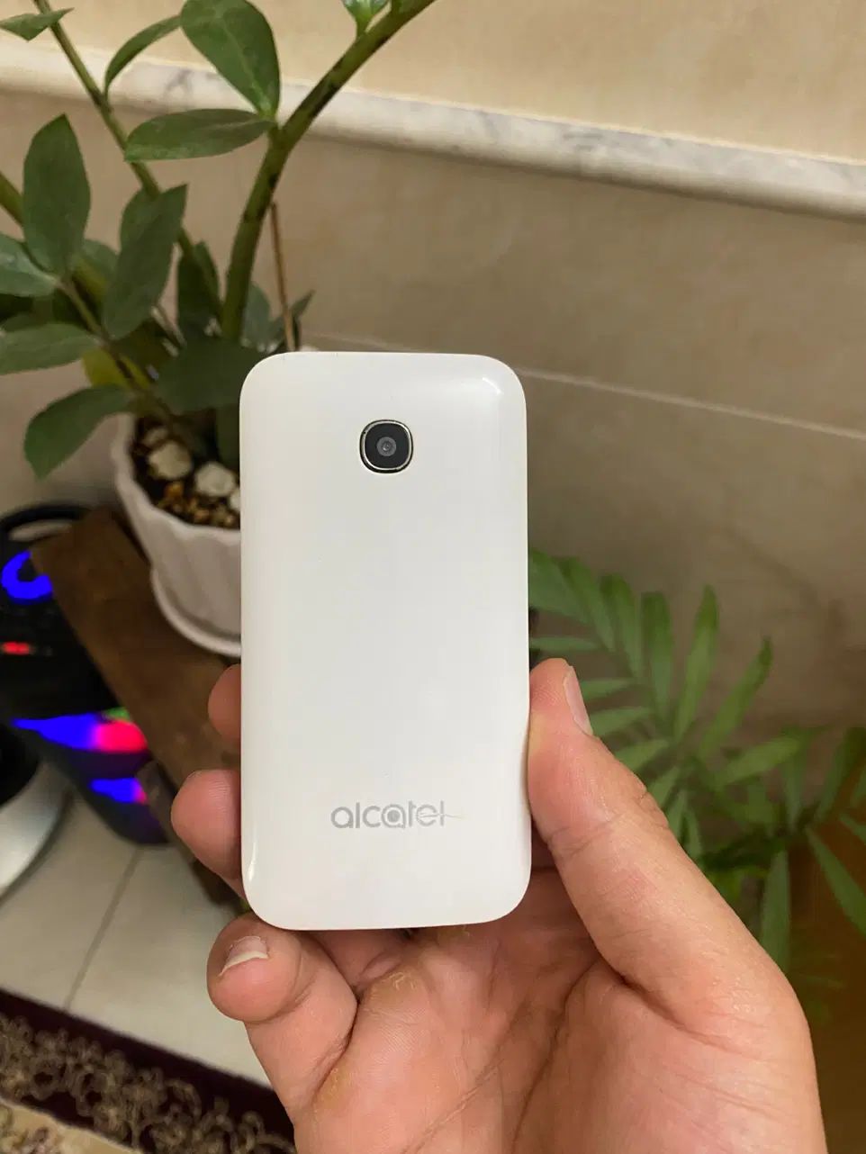 گوشی دربازشو alcatel|موبایل|کاشان, زیارتی|دیوار